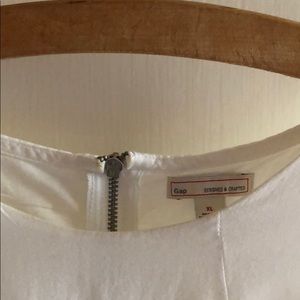 GAP Dresses - Gap White Linen Shift Dress GAP Dresses - Gap White Linen Shift Dress